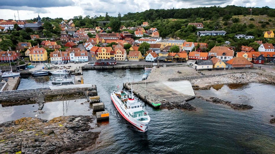 Pakkeshop på Christiansø skaber panik på havnen i Gudhjem