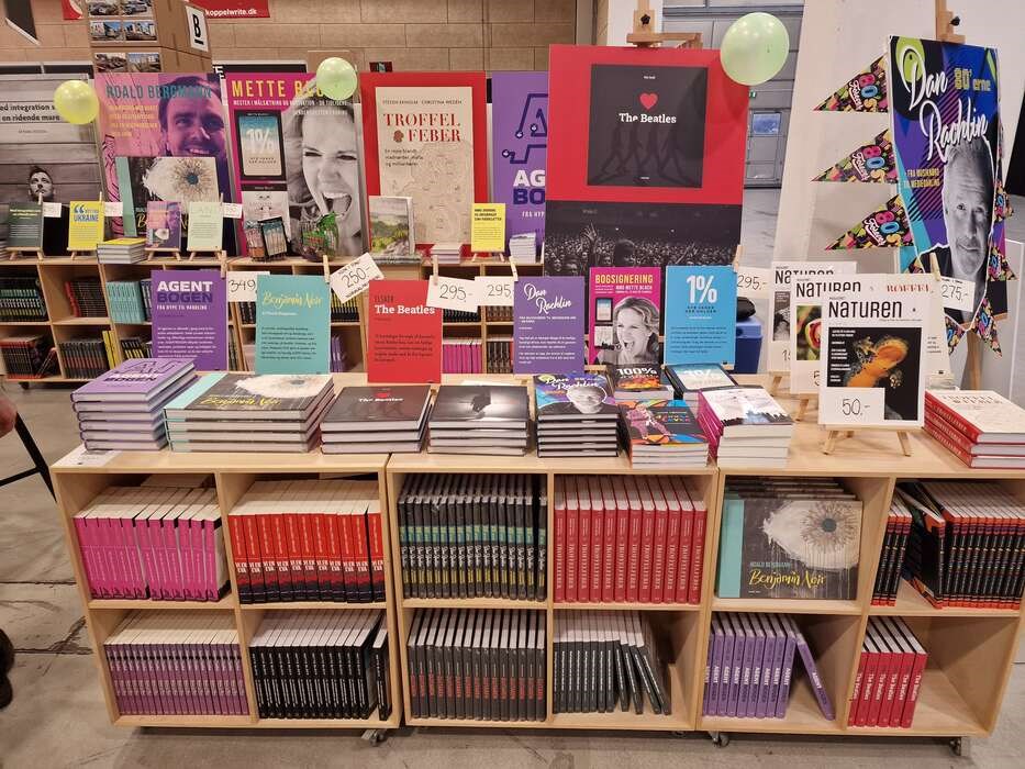Bibliotekslukninger koster mere end b�ger