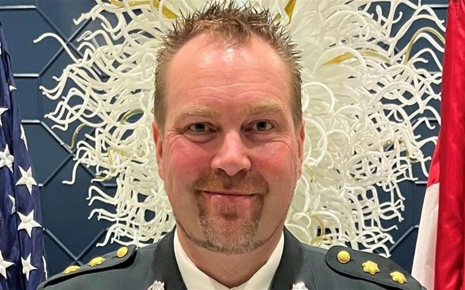 Overtager kommandoen: 'Som at komme hjem, når jeg kører af færgen'