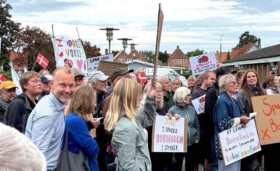 Tolstrup st�r fast: Demonstrationer kunne have v�ret endnu st�rre