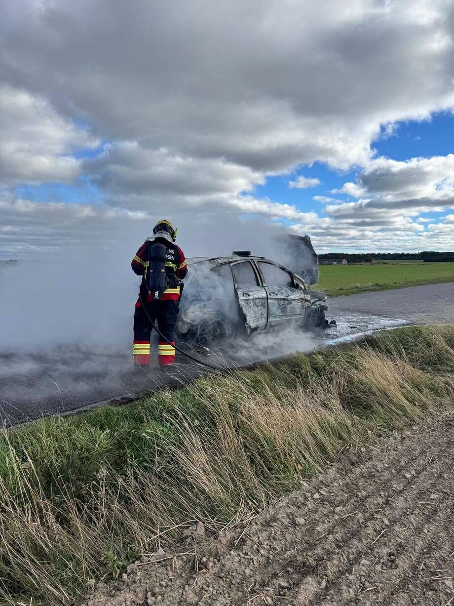Fik mystisk melding: Udbrændt bil i Poulsker