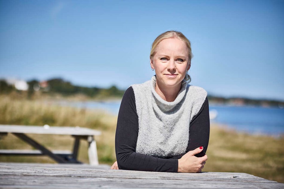 Minister udtr�der af regeringen p� grund af stress
